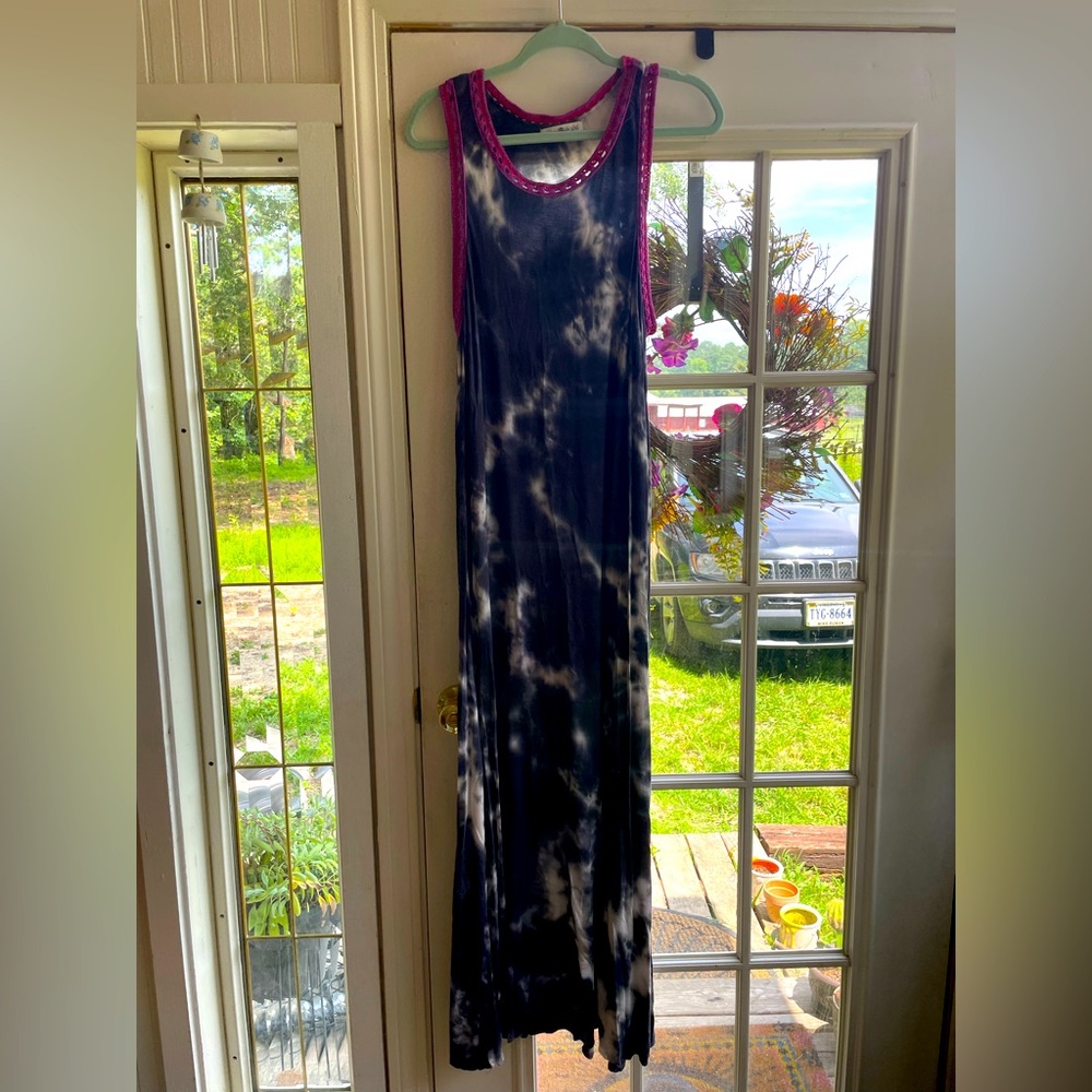 Natural Life tie dye maxi dress, crochet trim